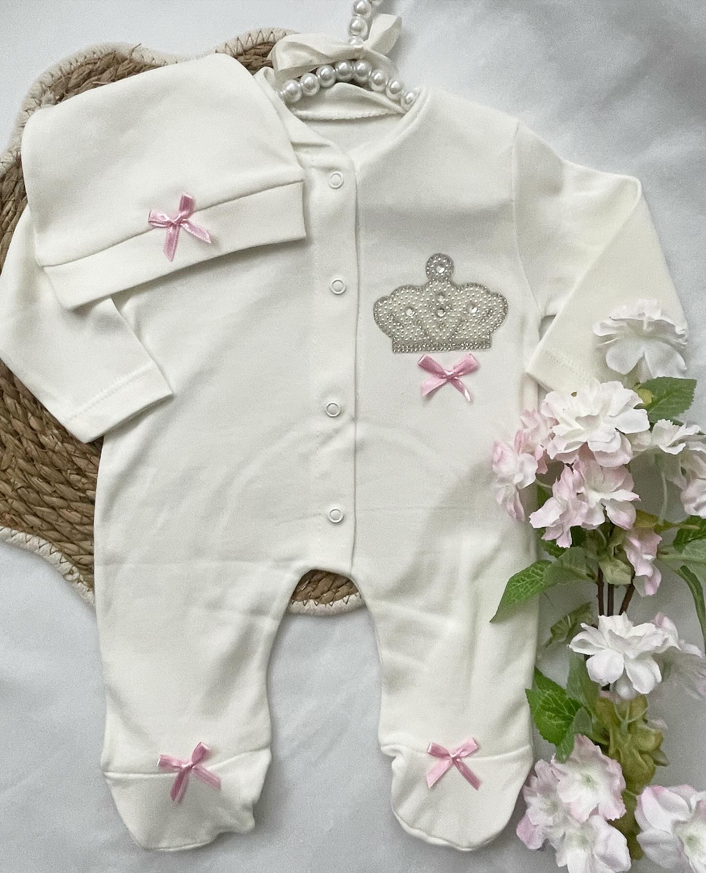 Crown Pearl Suit