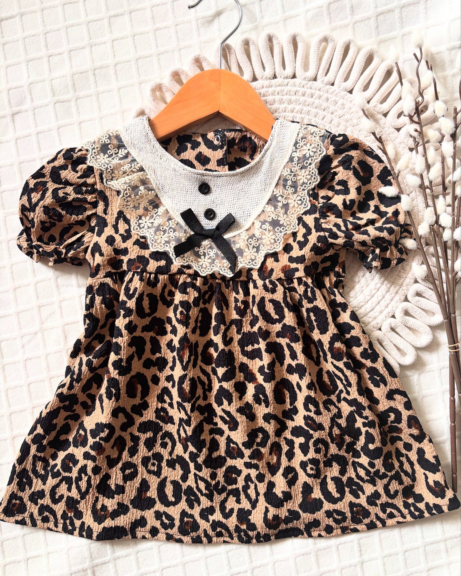 Newborn Girl Outfits – Cute & Comfortable Sets