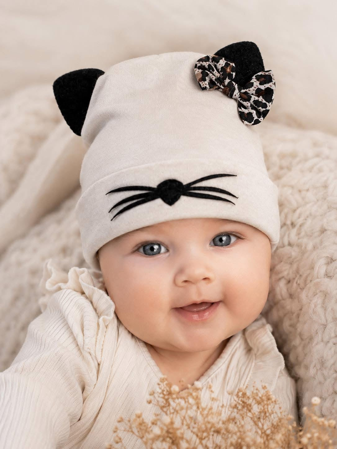 Mini Miauw Baby Hat – Soft Cotton Bow Beanie