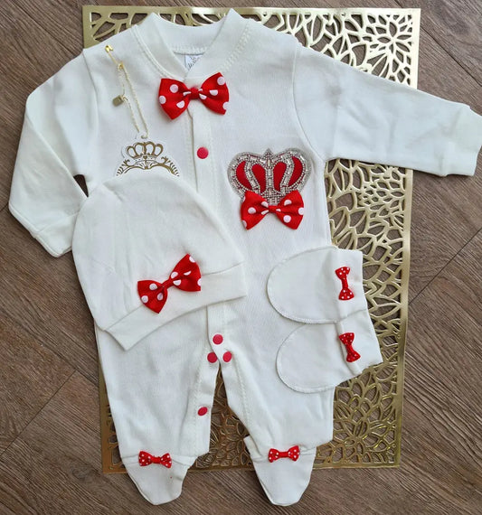 Exclusive Crown Jewel Red Playsuit With Diamond Crown Motif - 50/56 - Baby Boxpakje