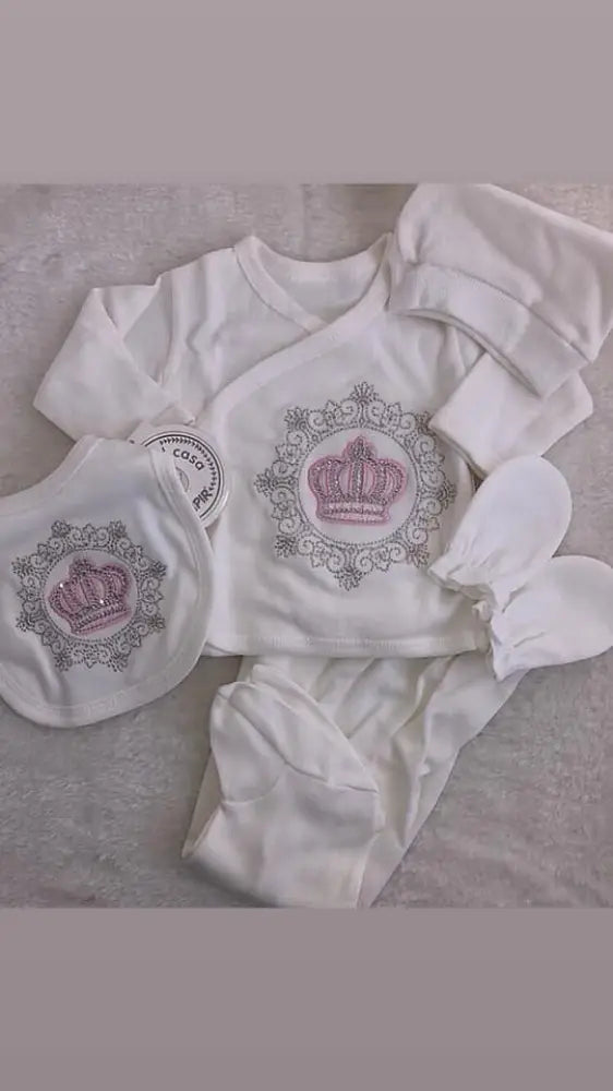 Newborn Luxury Crown Box Gift Set With Pink Or Blue Embroidered Crowns 5 Piece 100 Percent Cotton - Babyset